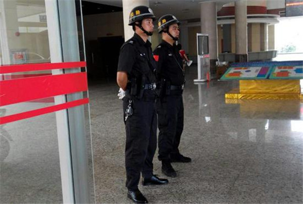 1524809659741559.jpg 值勤中.jpg